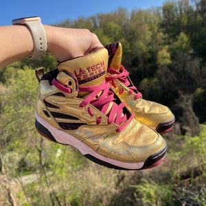 LIGHT UP LA Gear LA Tech Series LA Lights, Gold w/ Pink Light Up Heels